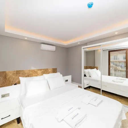 Апартаменты Full Furnished Flat With Sea View In Antalya
